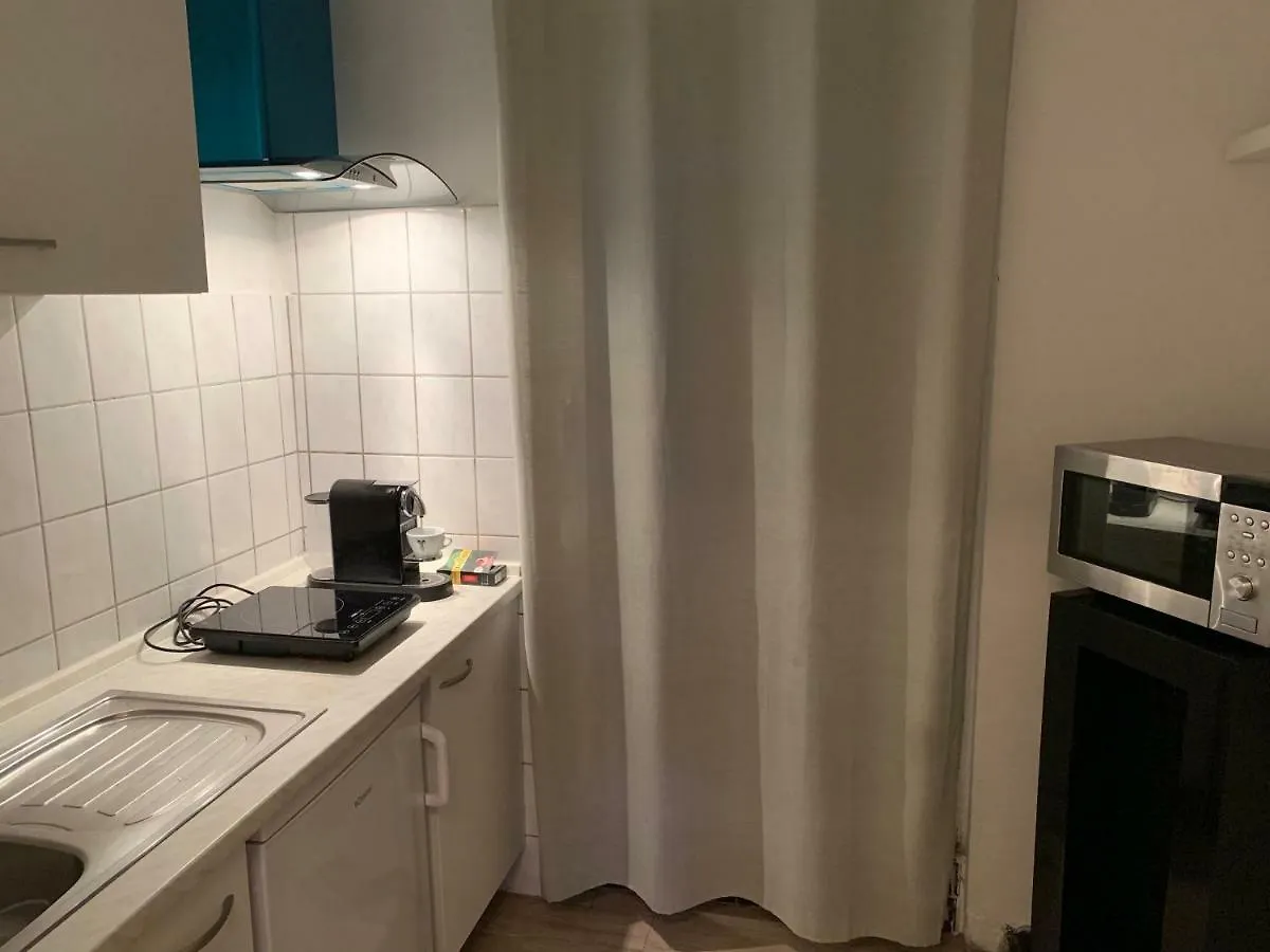 Altstadt Apartment Dusseldorf